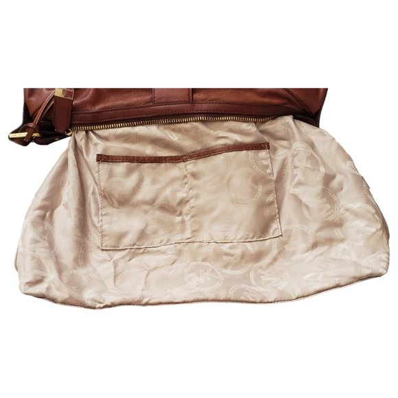 Michael Kors Leather slouchy Hobo bag - Picture 9 of 11